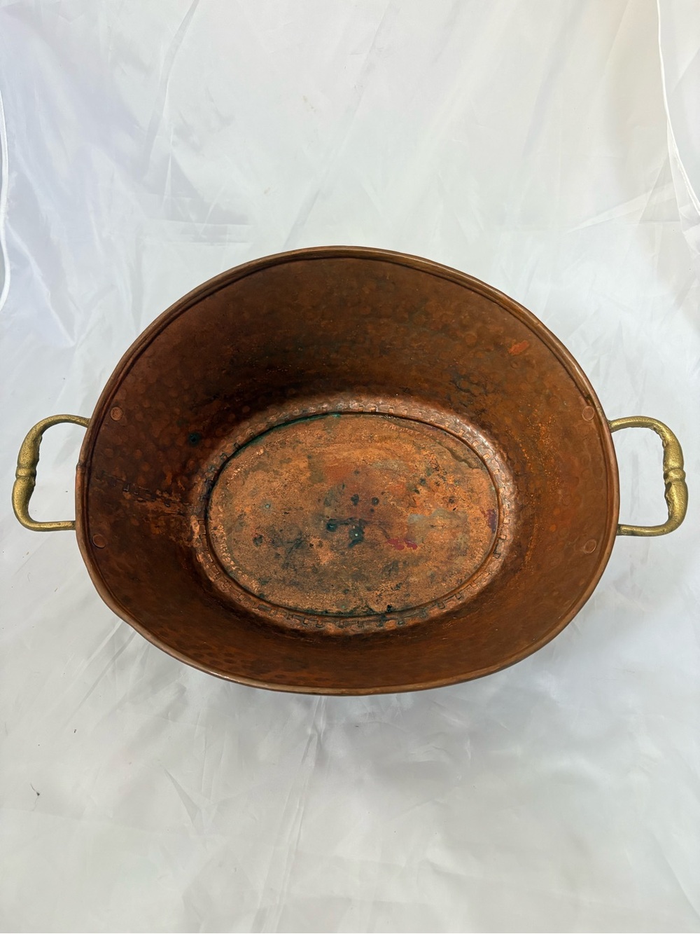 Houston International Trading India Oval Serving Tub w Brass Handles - Copper - Picture 2 of 7